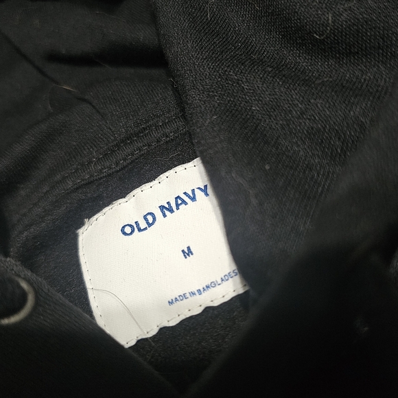 NWT Old Navy Men's Black Hoodie - Picture 4 of 4